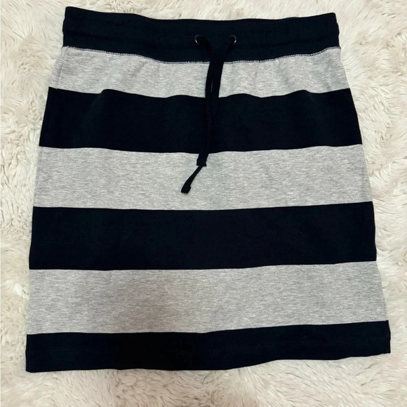 Joe Fresh Mini cotton/spanx skirt blue and gray strips size extra small - Picture 1 of 5